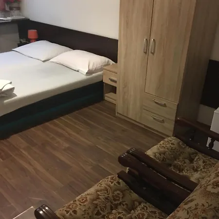 Motel Harrys *